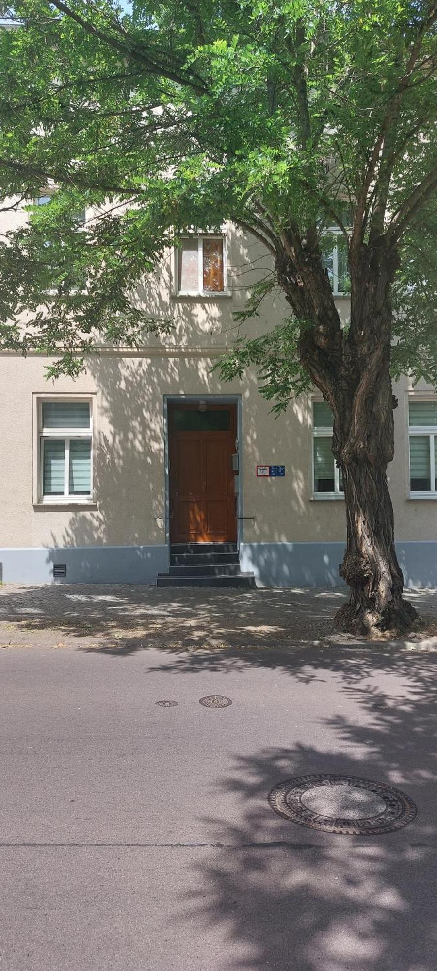Ferienwohnung Am Bahnhof Bernburg Bagian luar foto