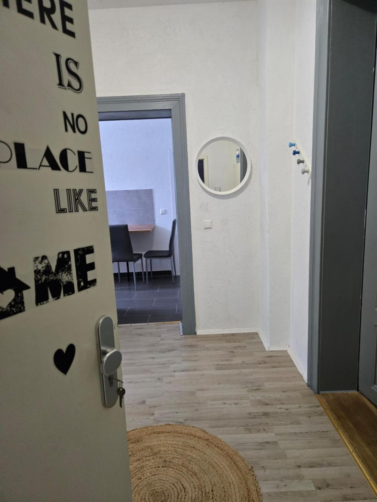 Ferienwohnung Am Bahnhof Bernburg Bagian luar foto